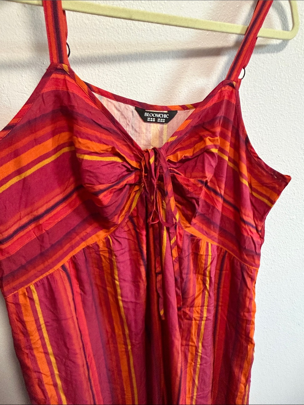 Striped Red & Orange jumpsuit - Picture 5 of 8